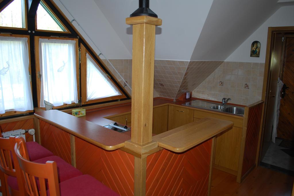 Apartma Mihovc كامنيك الغرفة الصورة